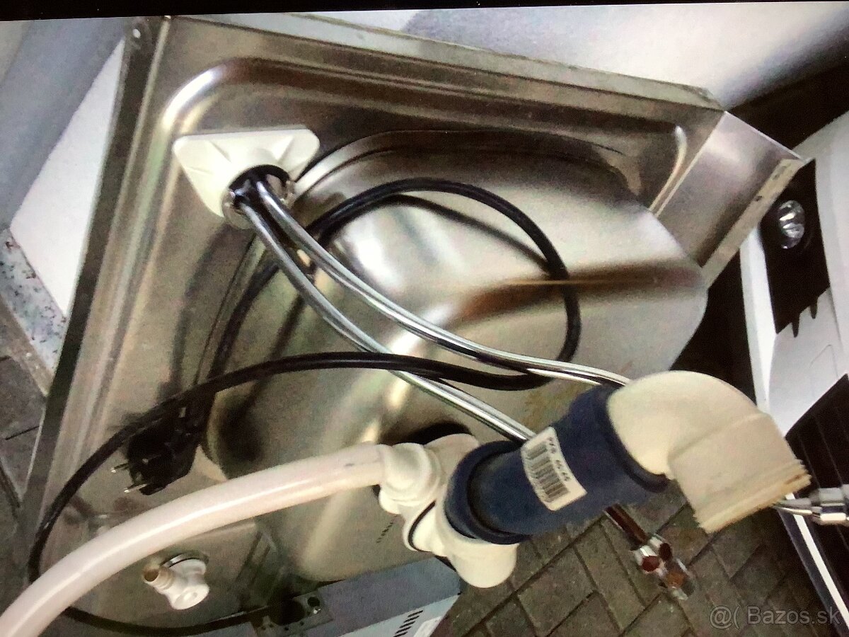 Kuchynský drez + dvojplatnička - 6