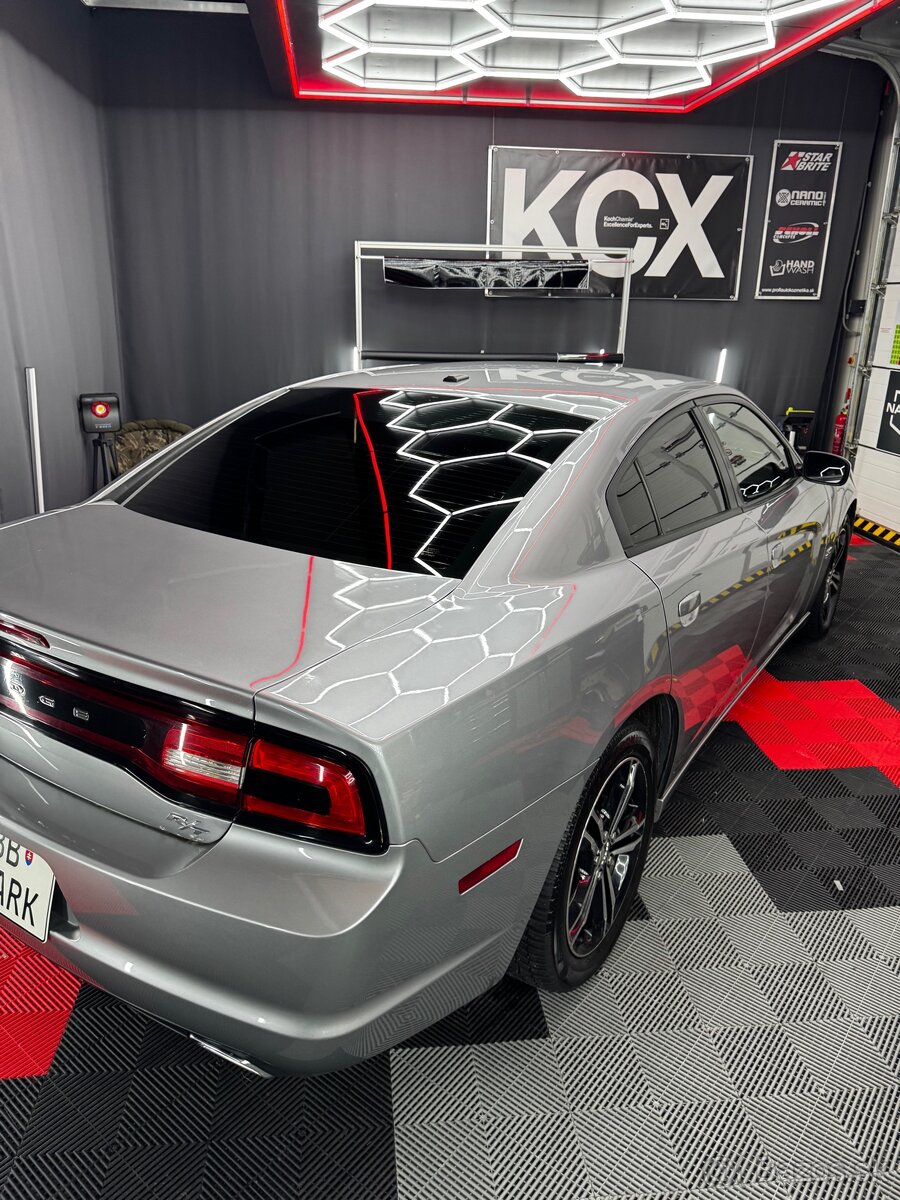 Dodge Charger R/T 5,7L HEMI - 6