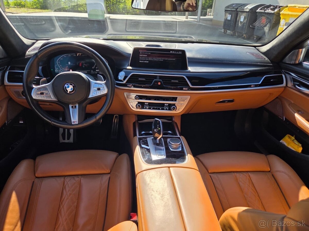 Odstúpim leasing BMW 750d Xdrive - 6
