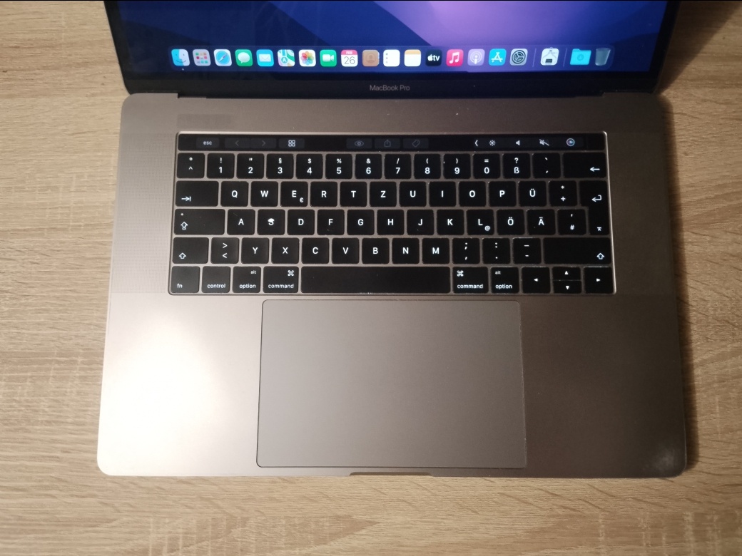 MacBook Pro 15inch 2016 / 16GB/256GB Super stav - 6