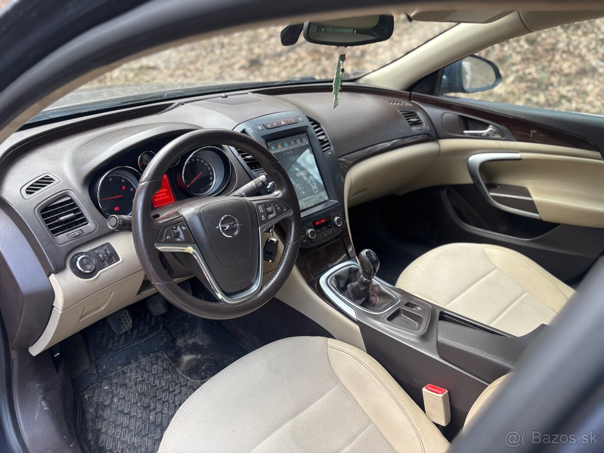Opel Insignia 2.0 - 6