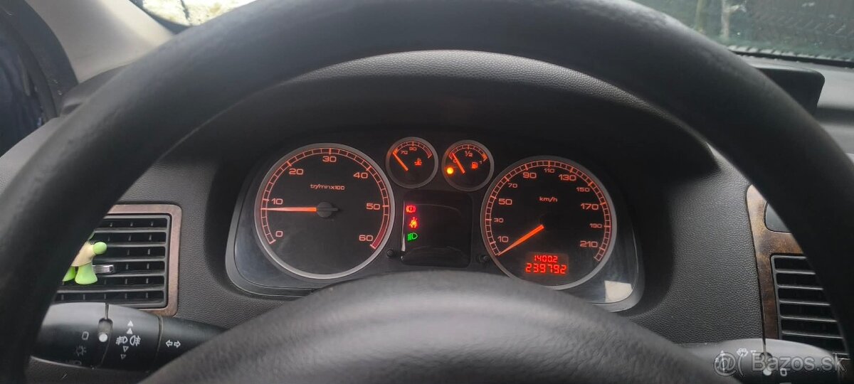 Peugeot - 6