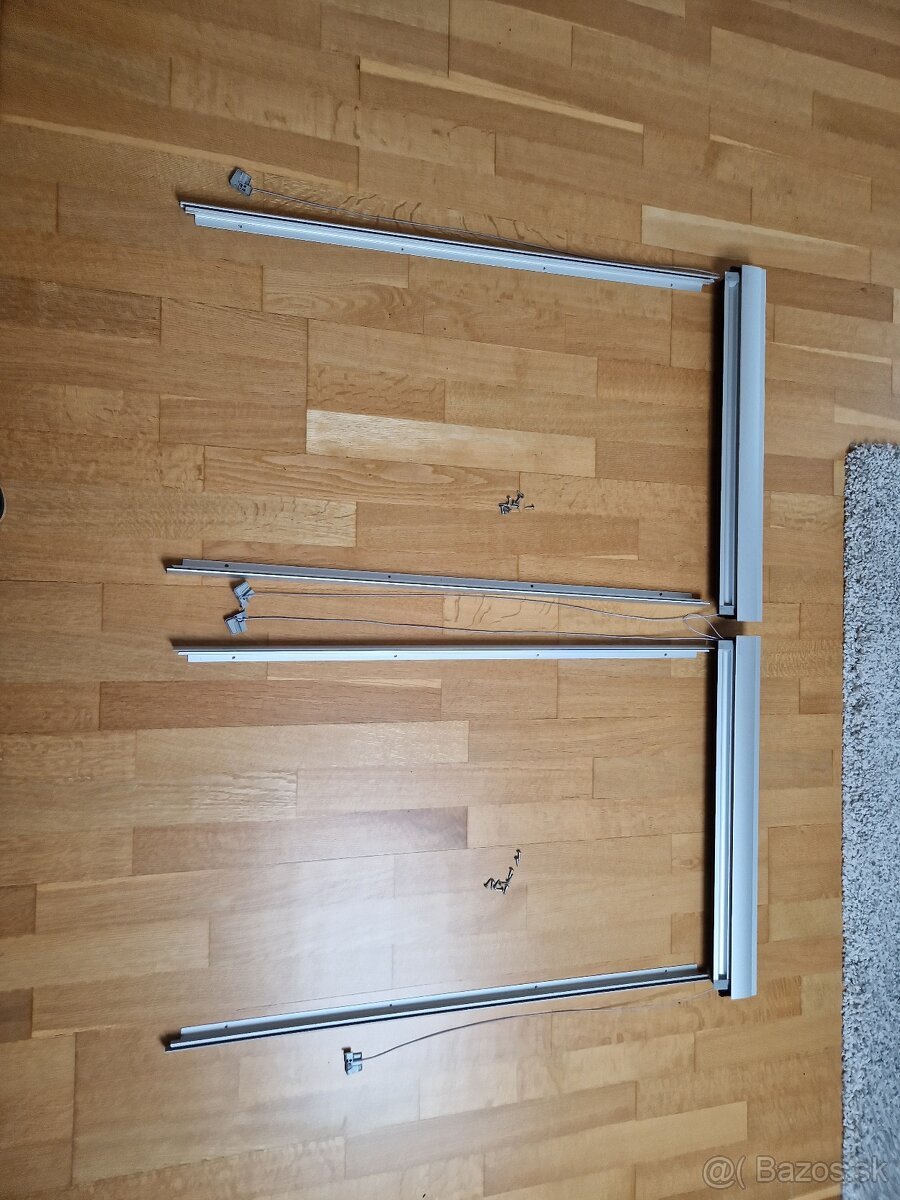 Originalna roleta Velux - bezova farba - 6