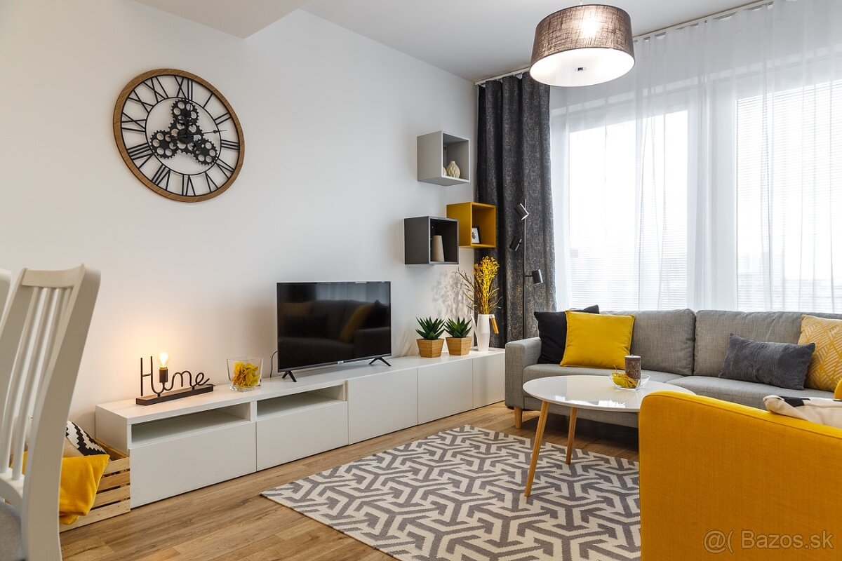 NA PREDAJ 2i BYT S BALKÓNOM, ŠANCOVA ULICA, PREMIÉRE - 6