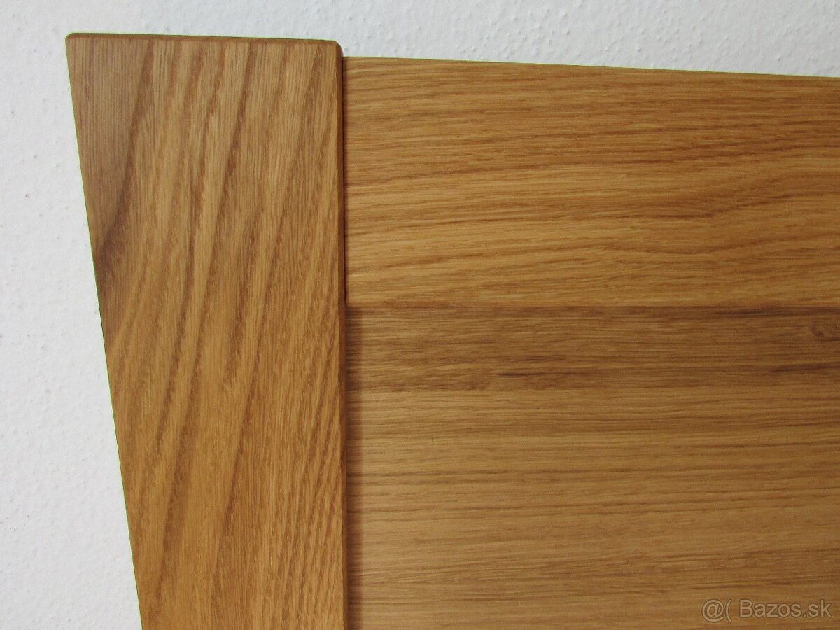 Luxusná dubová postel Klára + zdarma 2 masívne stolíky - 6