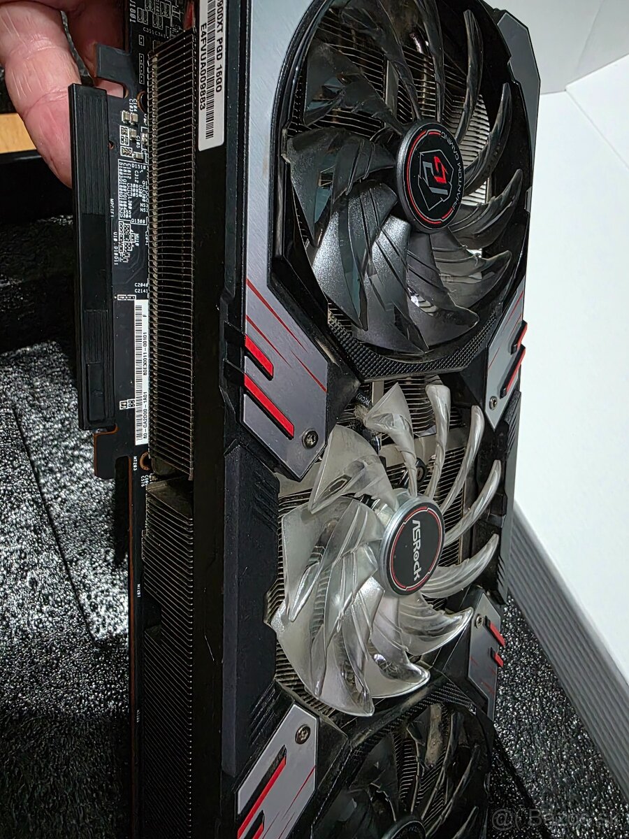 AMD Radeon™ RX 6900 XT Phantom Gaming D 16GB OC - 6