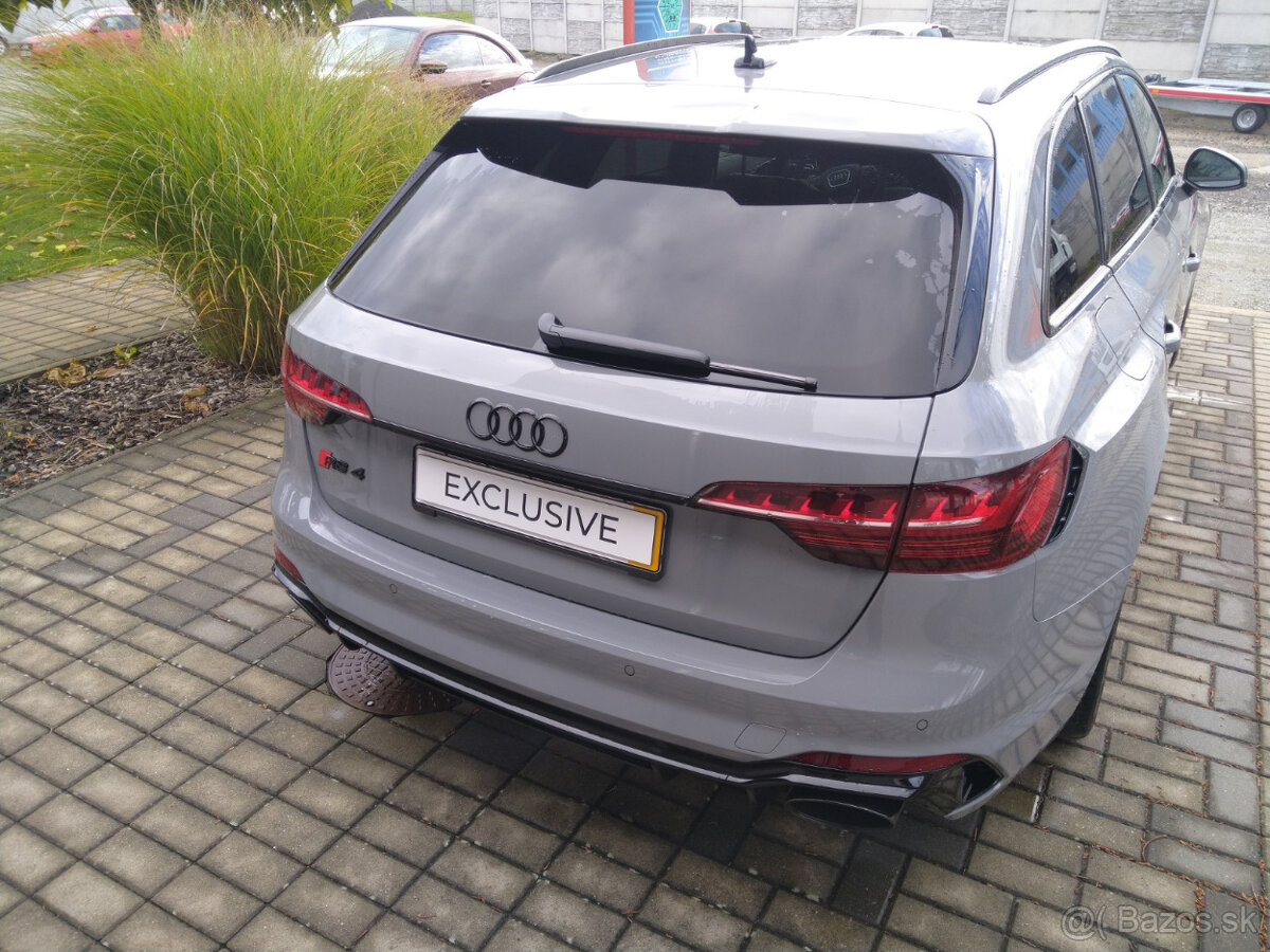 Audi RS4 r.2022 záruka Audi do 1/2027 - 6