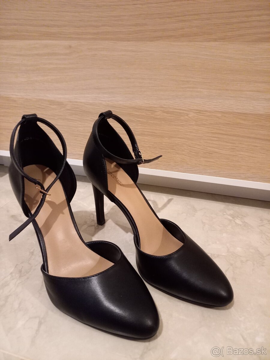Čierne lodičky s remienkom - 6