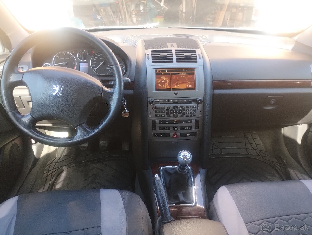 Peugeot 407 - 6