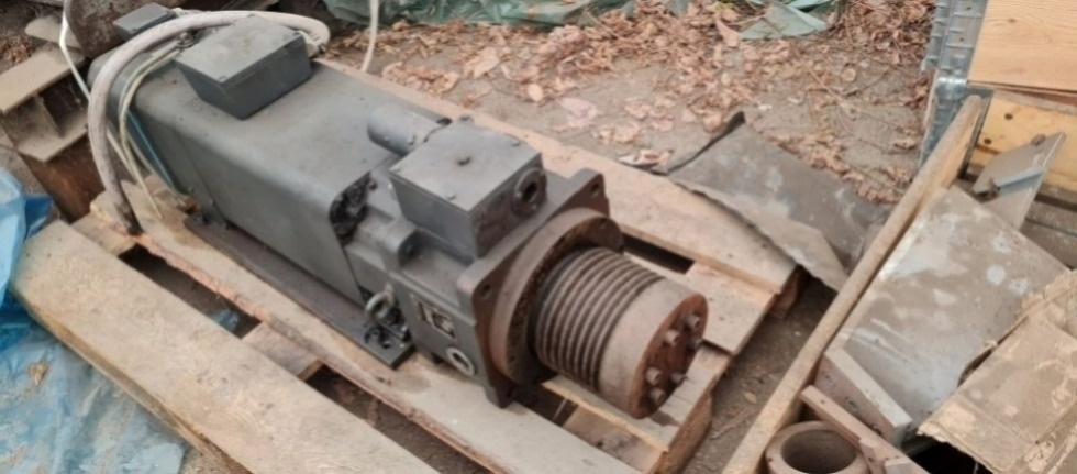 Horizontka WS 8010, elektromotor WENZ, r. v. 1989 - 6