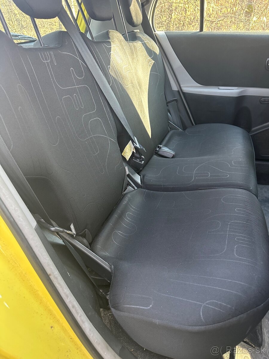 Toyota Yaris 1.3VVTi - 6