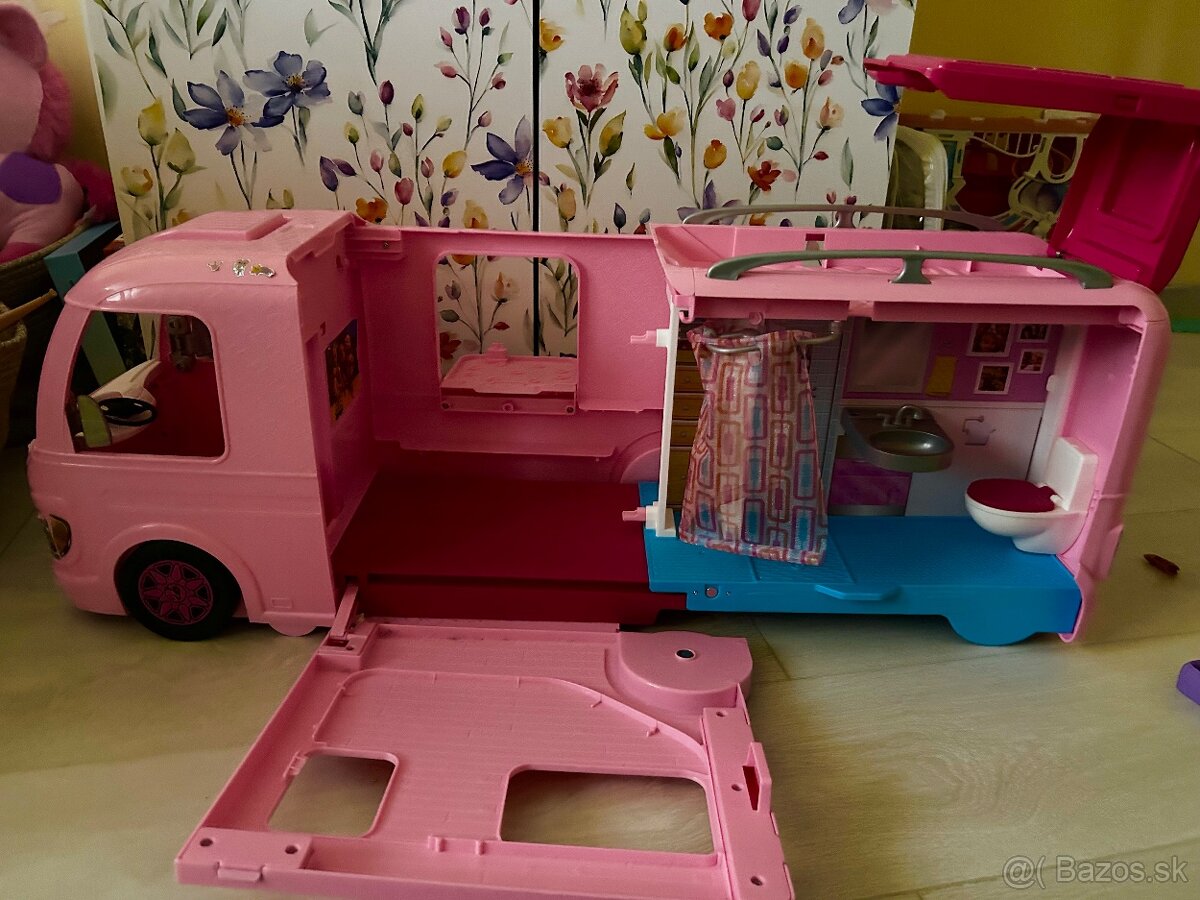 Barbie karavan - 6