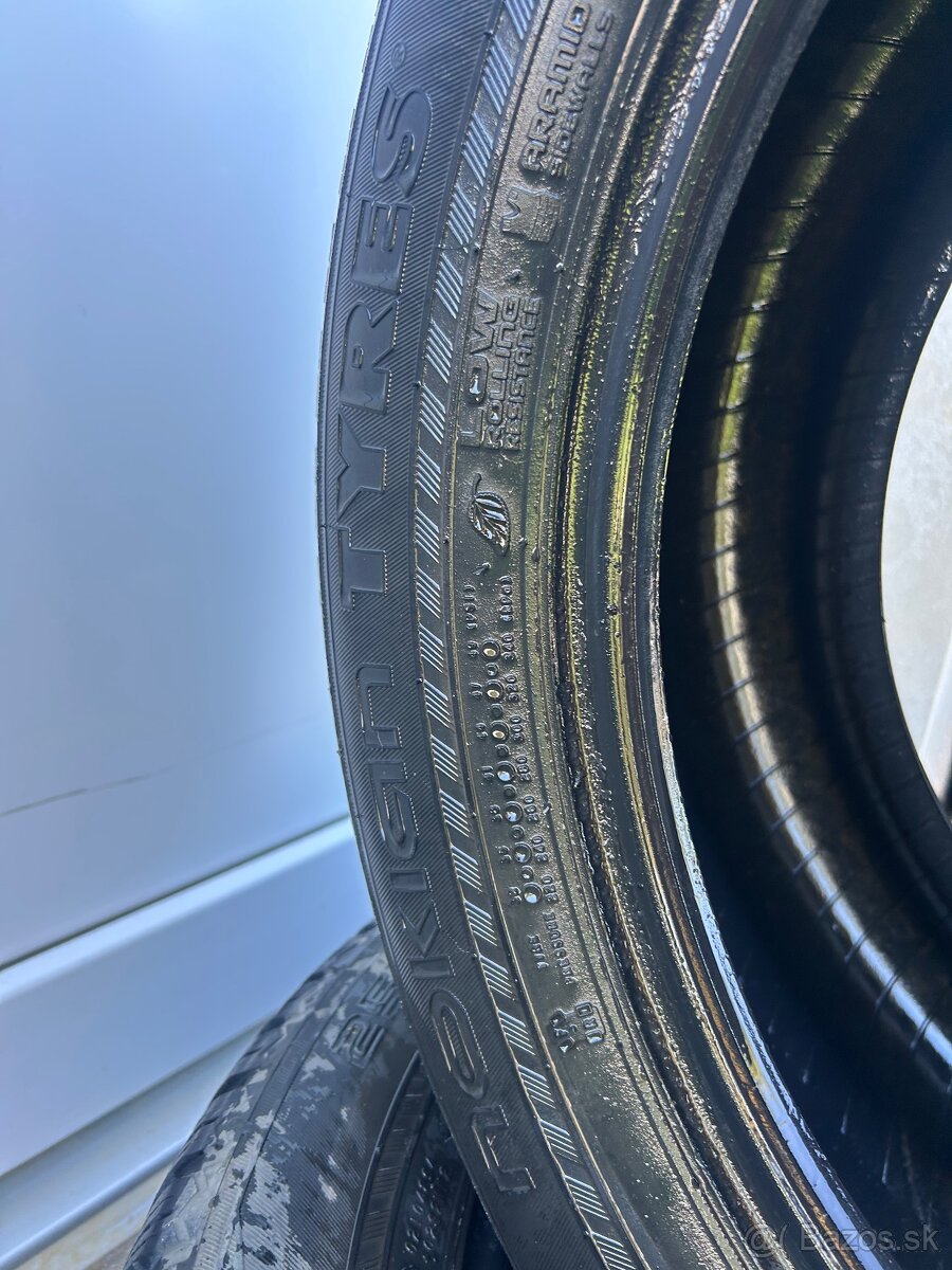 Zimné pneu NOKIAN 255/50 R19 - 6