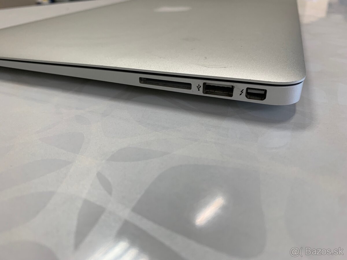 Apple MacBook Air 13 A1466 (EMC 2632) Mid 2013 - 6