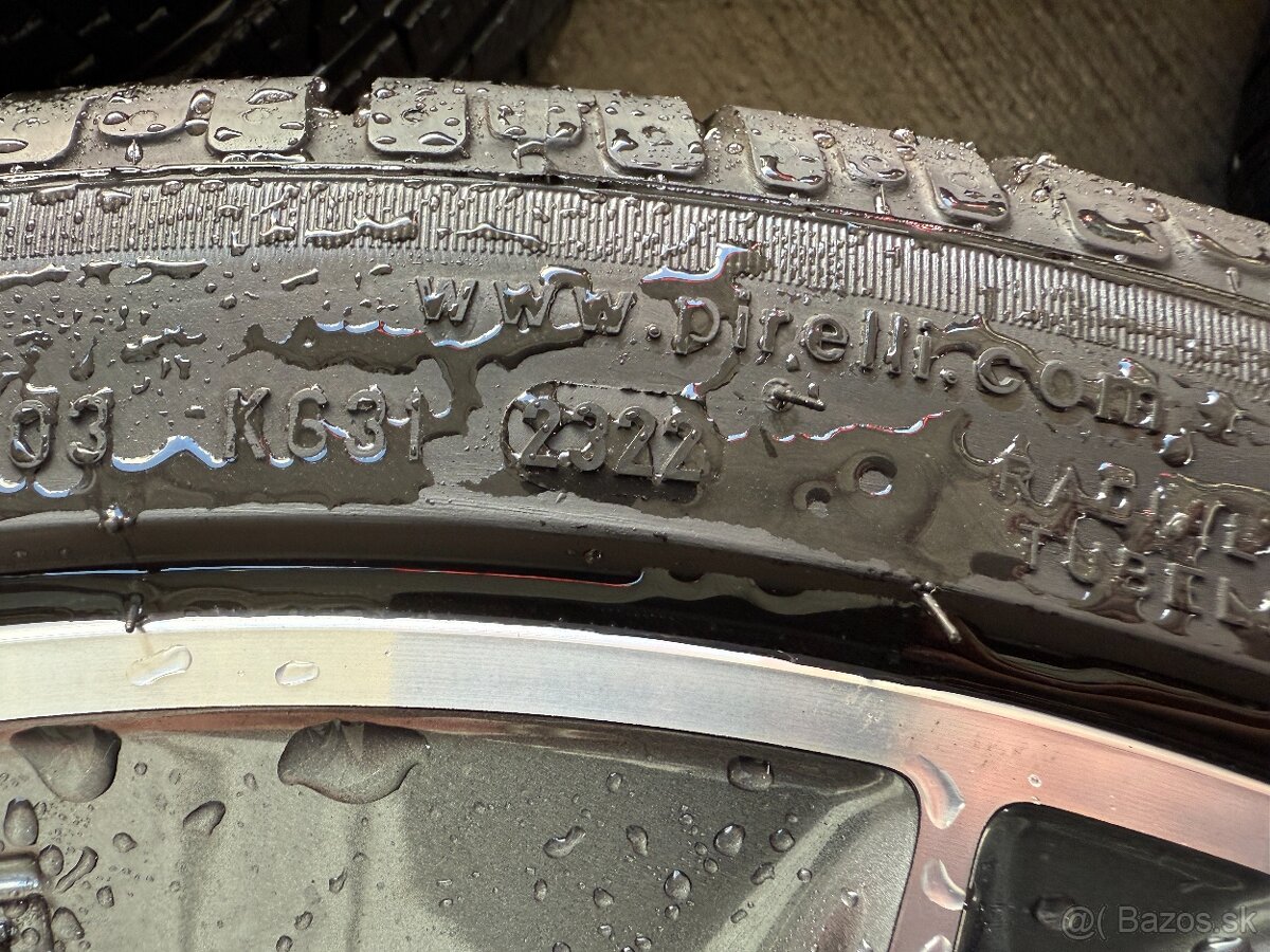 Zimná sada Mercedes-AMG 5 Twin-Spoke R19 Dvojrozmer - 6