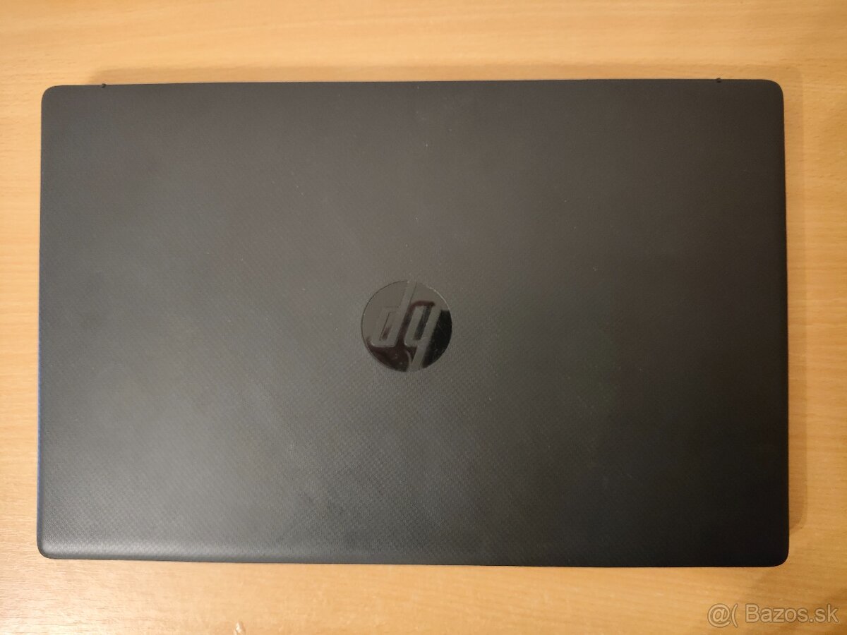 HP Laptop 17 i3 16GB 512GB SSD - 6