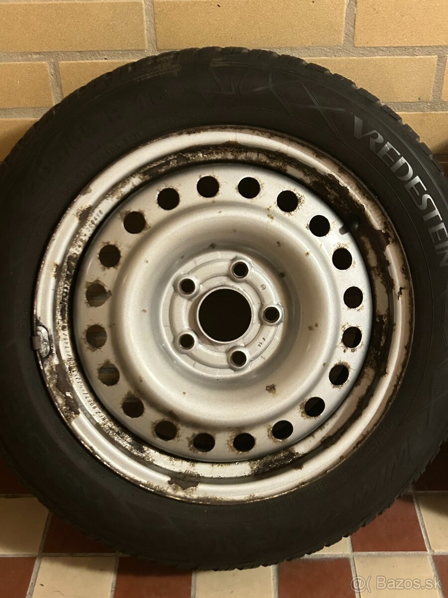 Plechové 5x114,3 r16+zimné pneu Vredestein Wintrac 205/55 - 6