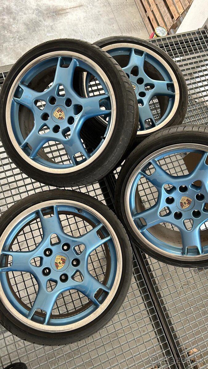 Porsche OE R19 elektrony - 6