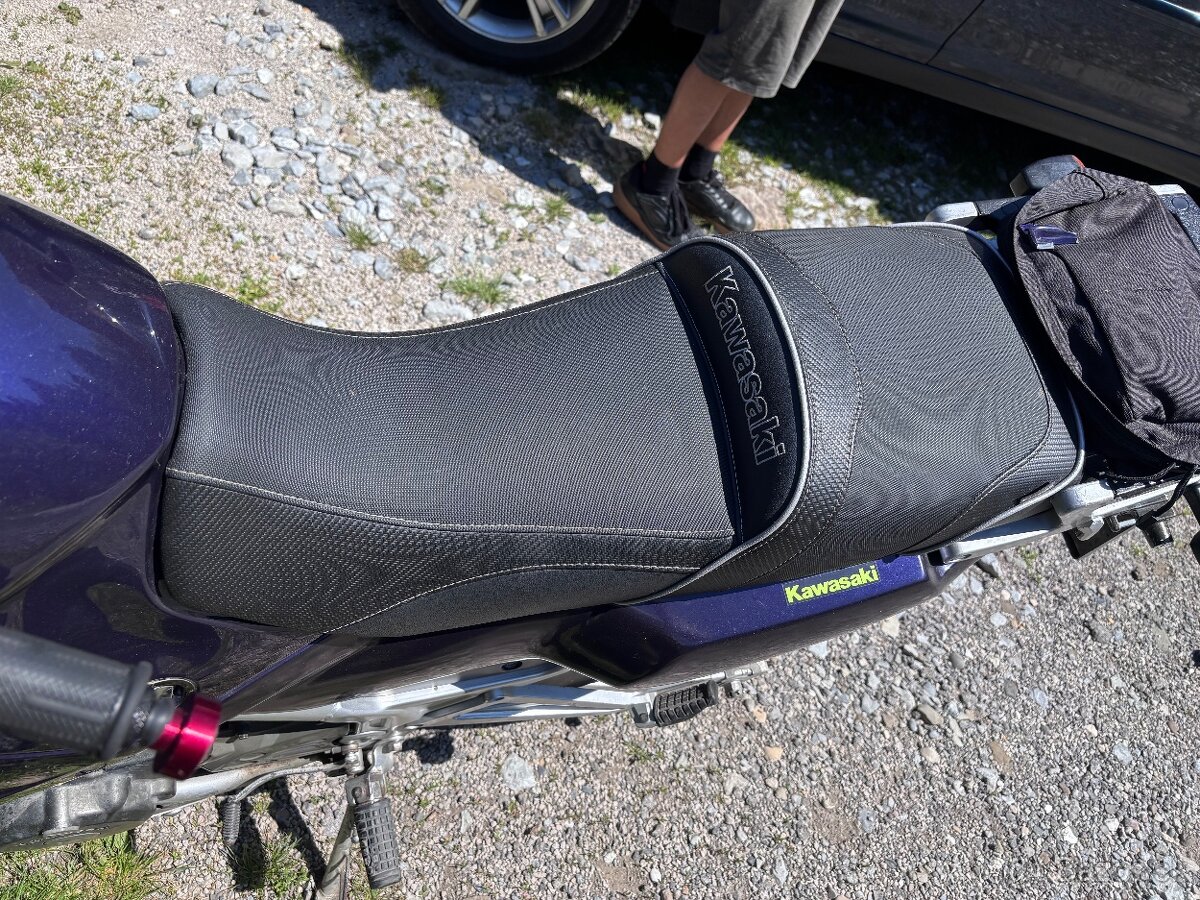 Kawasaki KLE500 - 6
