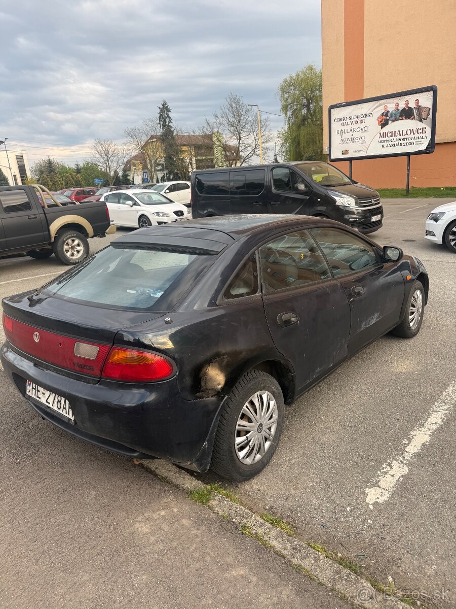 323 F 1.5 benzín - 6