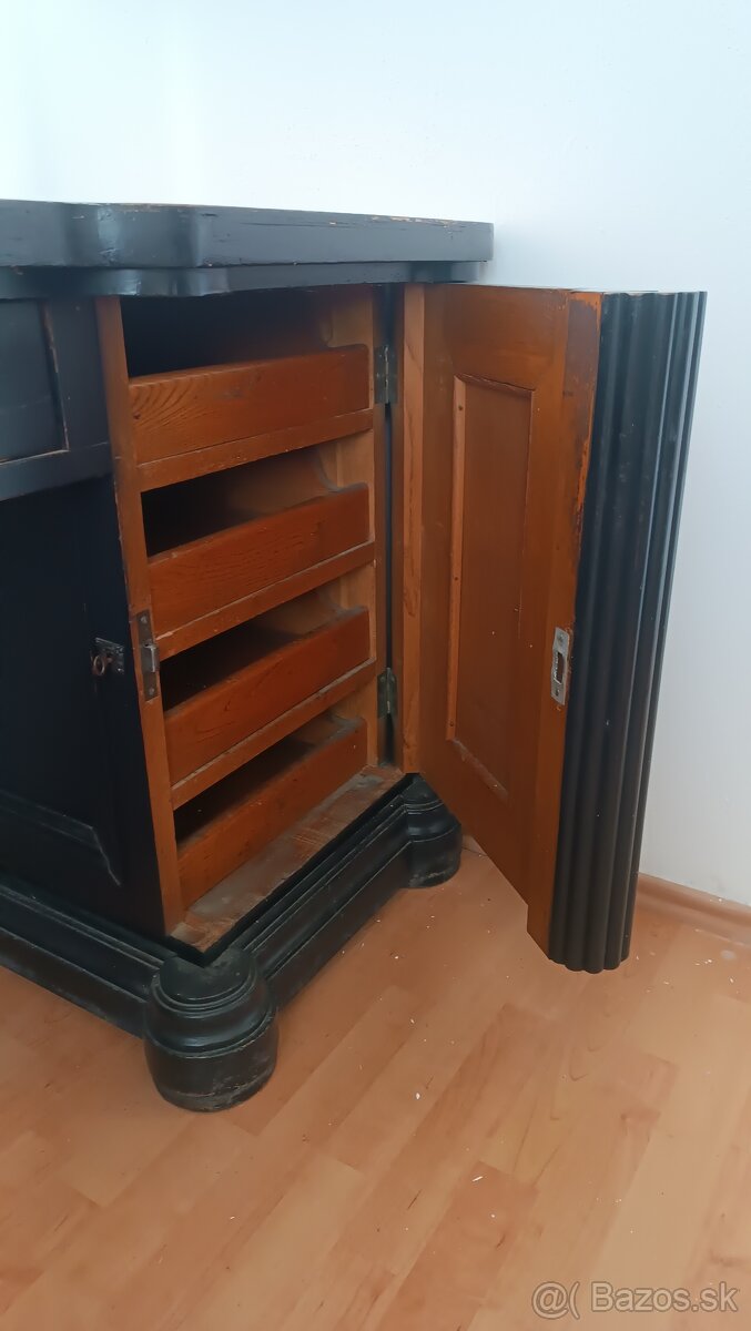 Starožitný stôl - 6