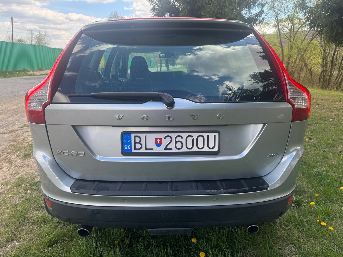 Volvo XC60 2.4d automat AWD - 6