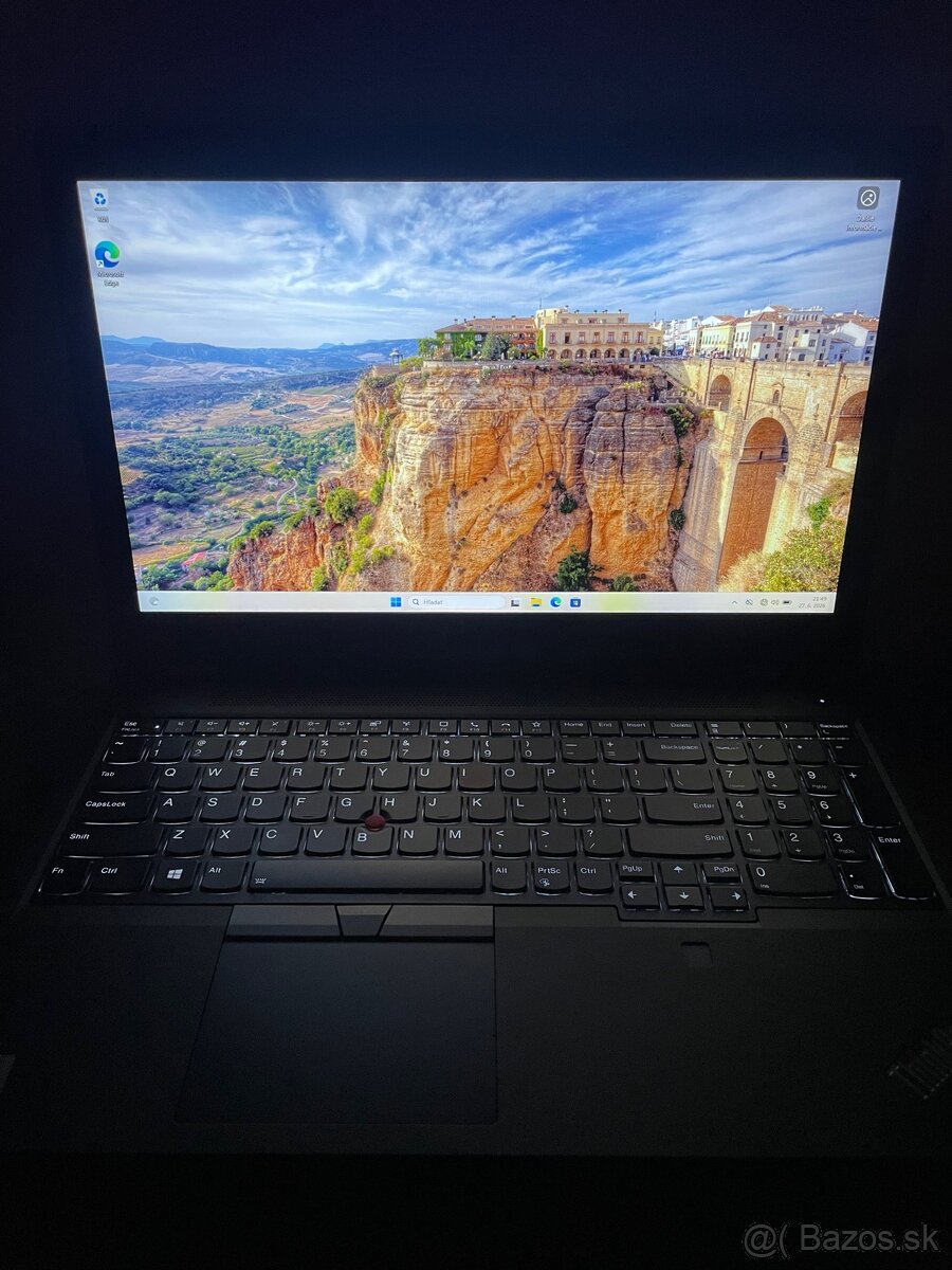 Lenovo ThinkPad P15 gen1 - 6