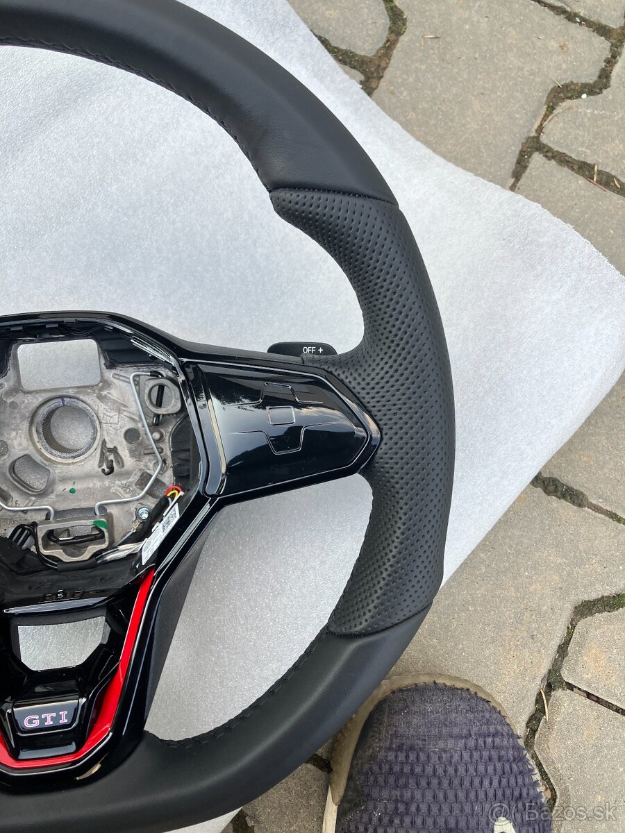 volant kůže DOTYK MULTI s řazením VW GOLF VIII GTI - 6