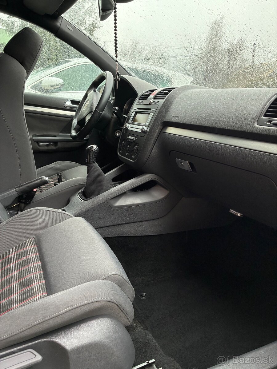 Golf 5 gti 2.0tfsi - 6