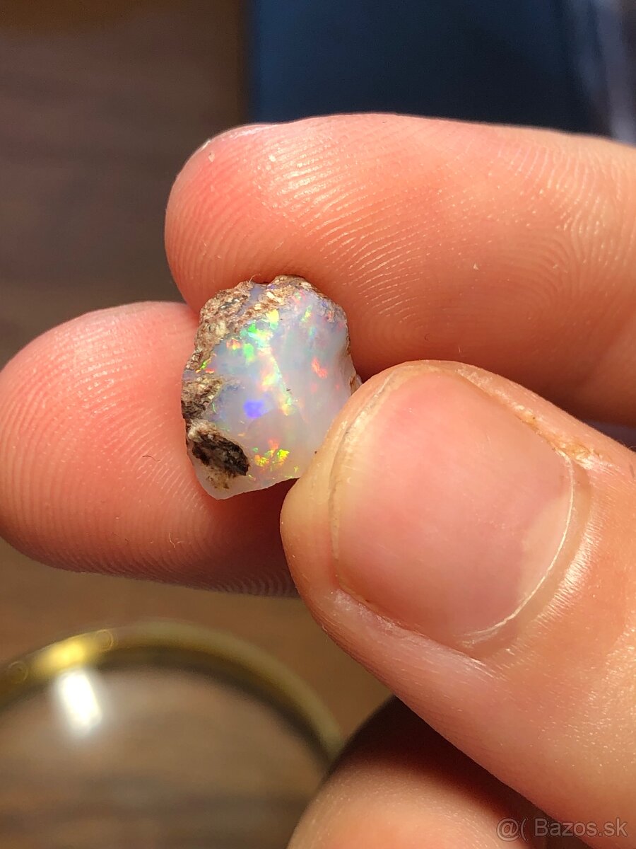 Slovensko drahý opál Dubník šperk výbrus vzorka - 6