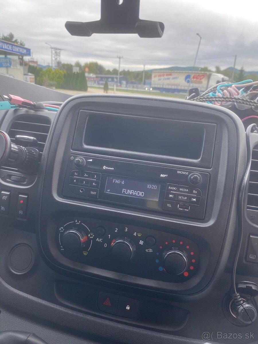 Fiat Talento 9 miestna dodávka - 6