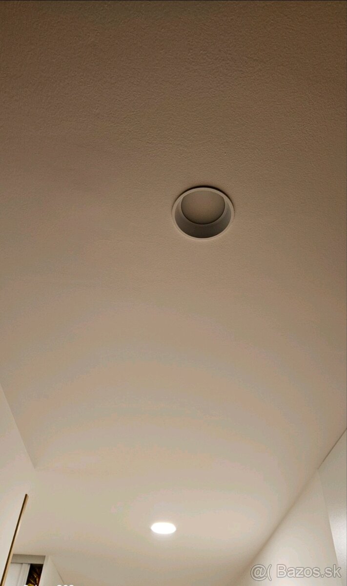 Nove biele bodove svetla ARELUX - 6