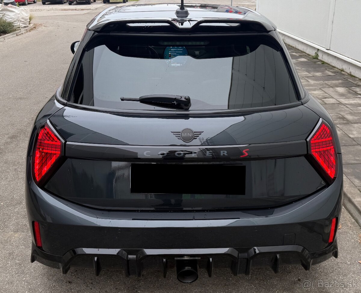 MINI Cooper S John Cooper Works XL 2025 - 6