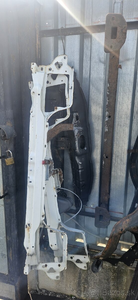 Čelá, okuláre, masky, kapoty pre dodávky - 6