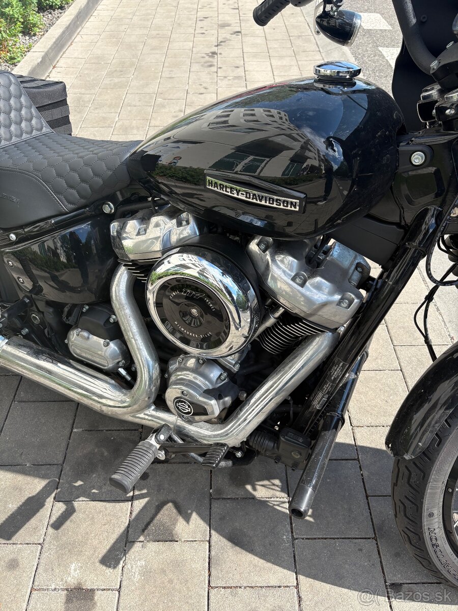 Harley Davidson Street Bob - 6