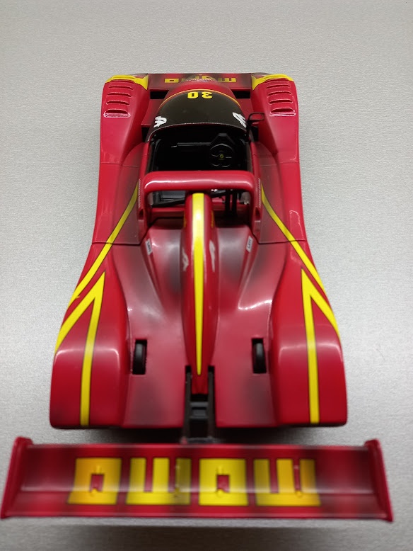 FERRARI 333 SP MOMO HOTWHEELS 1:18 - 6
