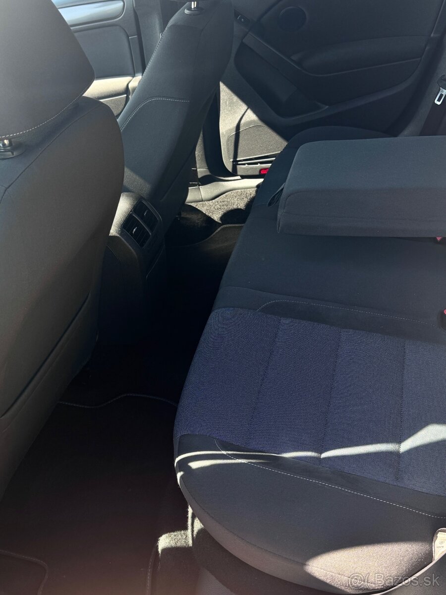 Volkswagen Golf 6 1.6 TDI STYLE - 6