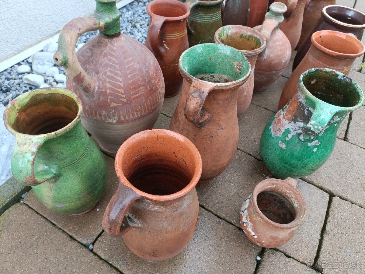 Staré hlinené dzbany - 6