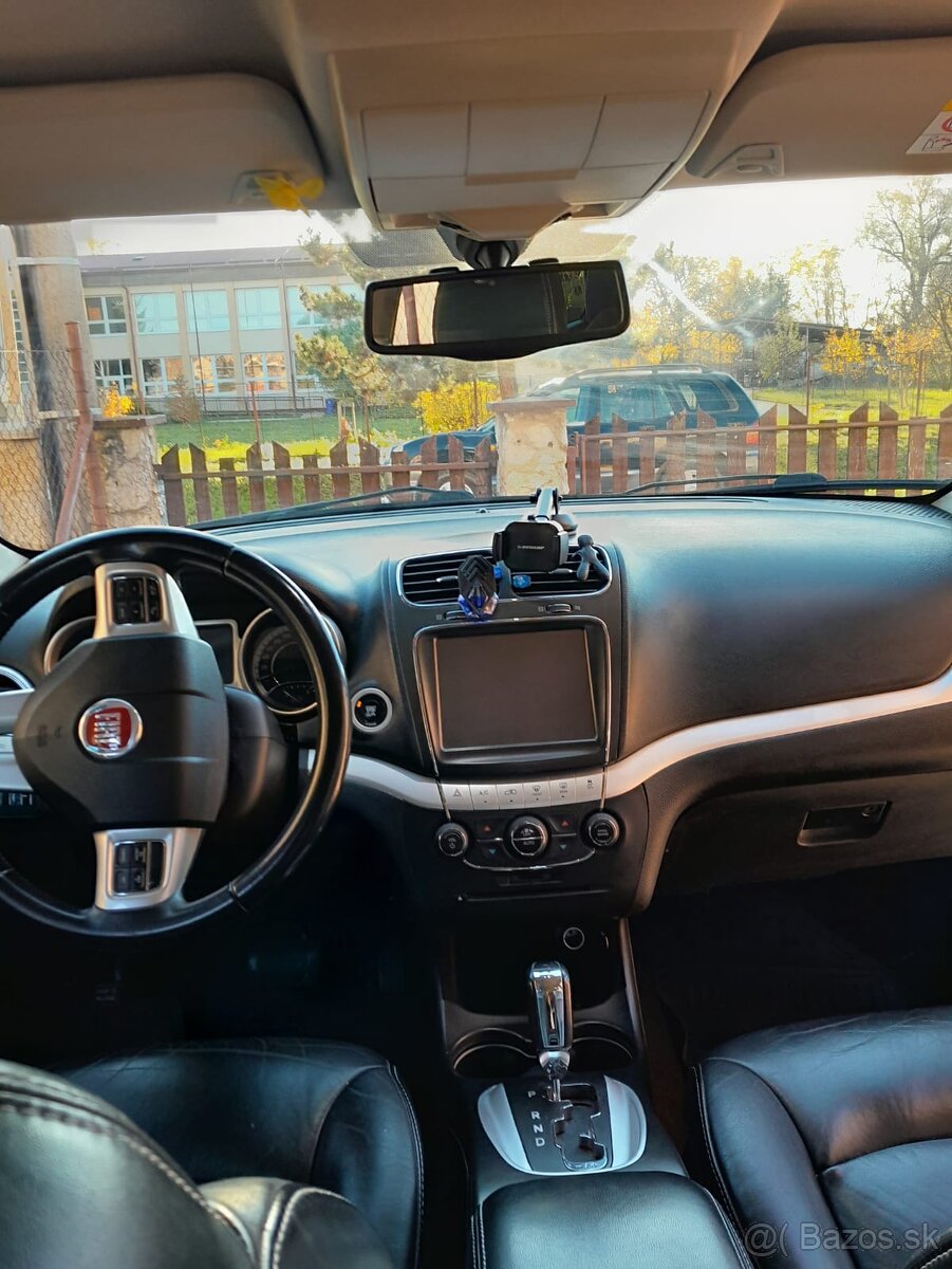 Fiat Freemont 4x4 - 6
