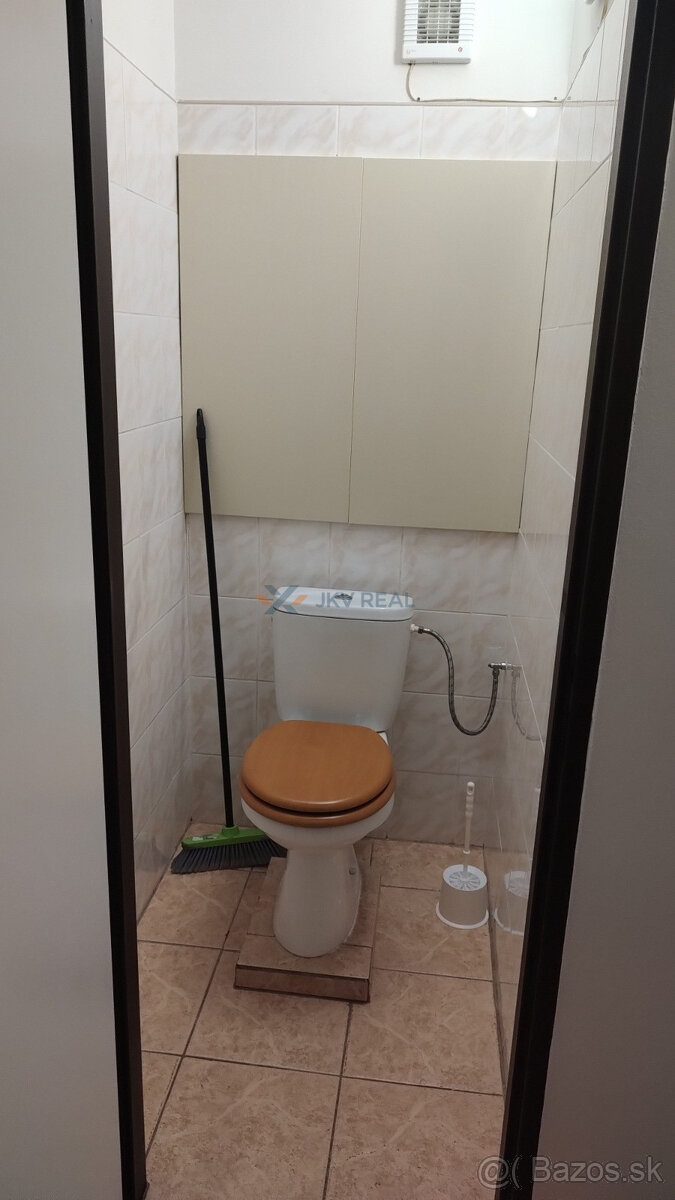 Exkluzívne Prenájom : 3 izbový byt v Trenčíne JUH - 6