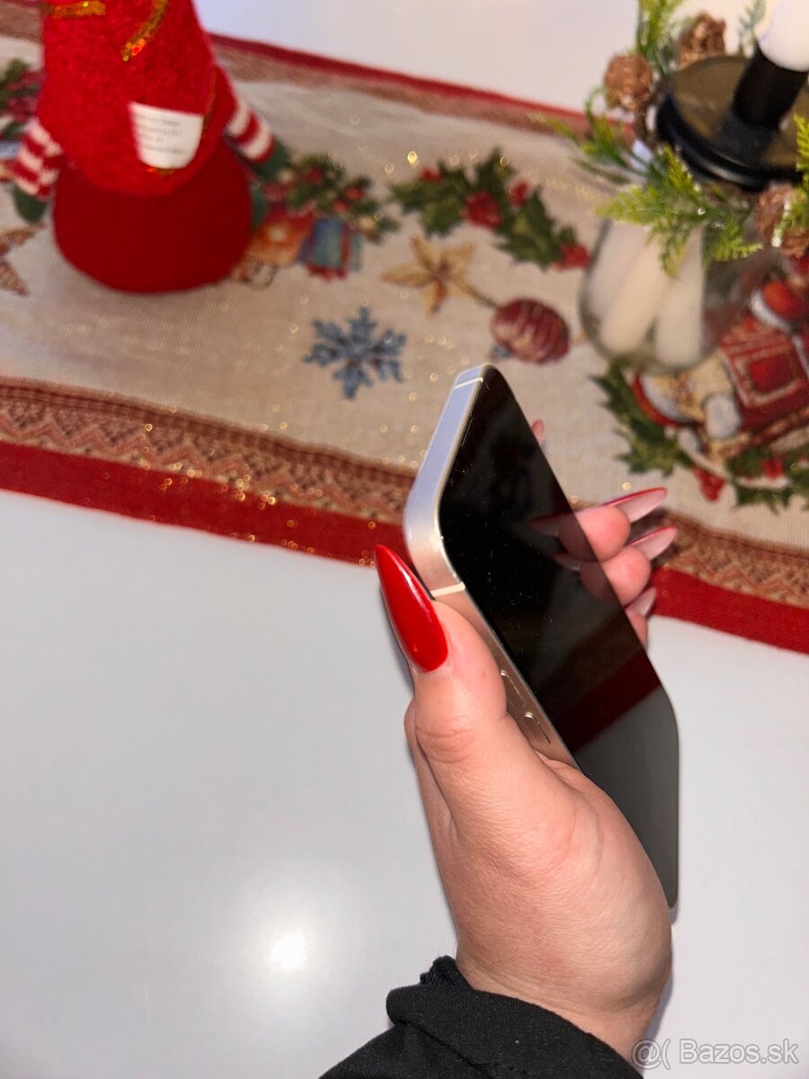 Predám iPhone 13 - 6