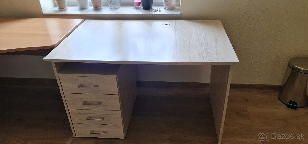 kancelárske skrine a stôl - 6