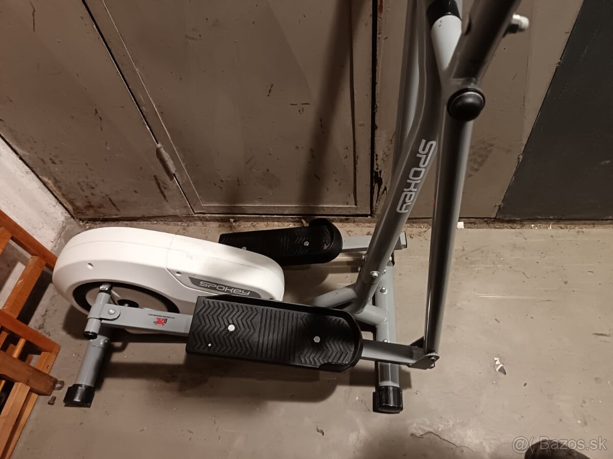 Stacionárny bicykel Spokey PLANET - 6