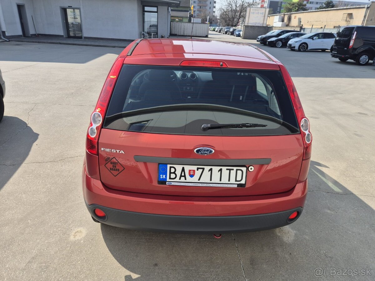 Ford Fiesta 1.25i - 6