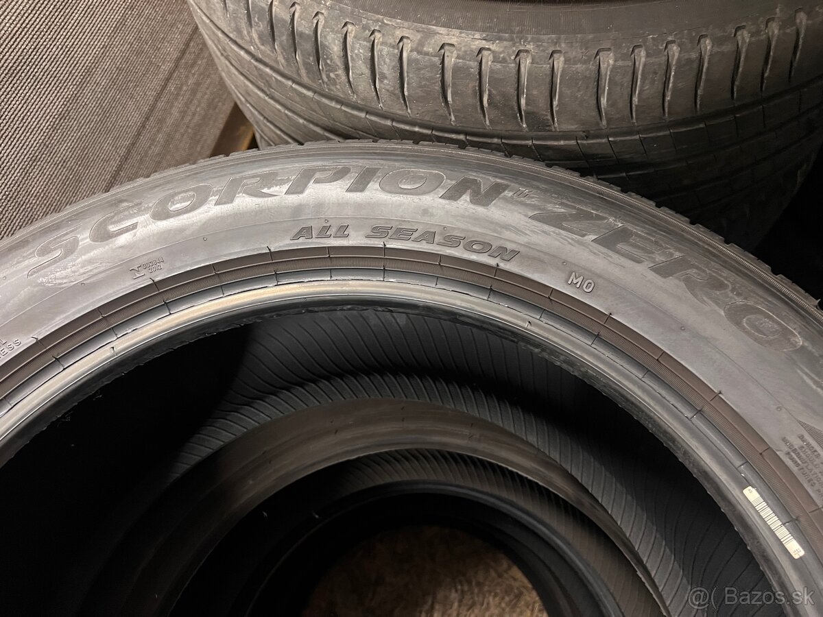 Predám 275/50R20 113V - 6