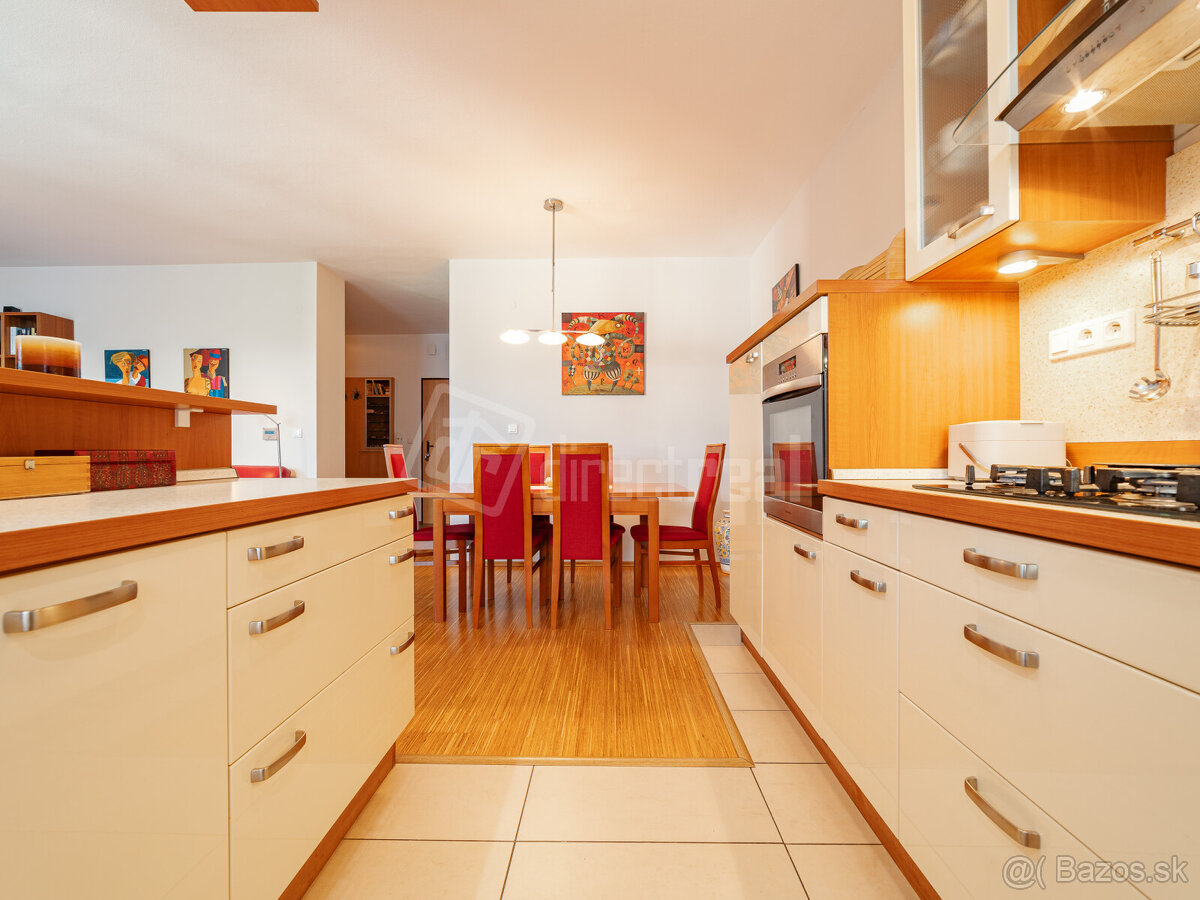 Priestor a lokalita v jednom: Predáme 4-izbový byt na K… - 6