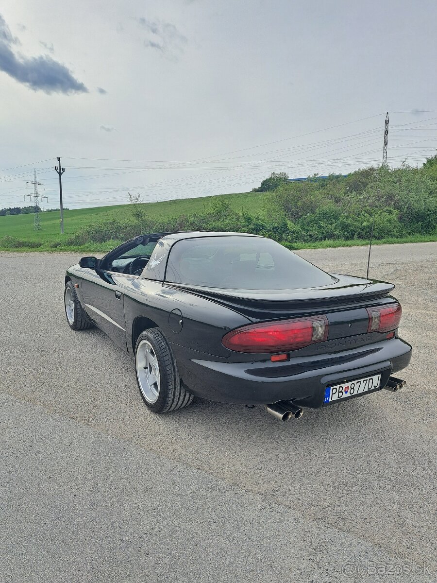 Rozpredám Pontiac firebird - 6