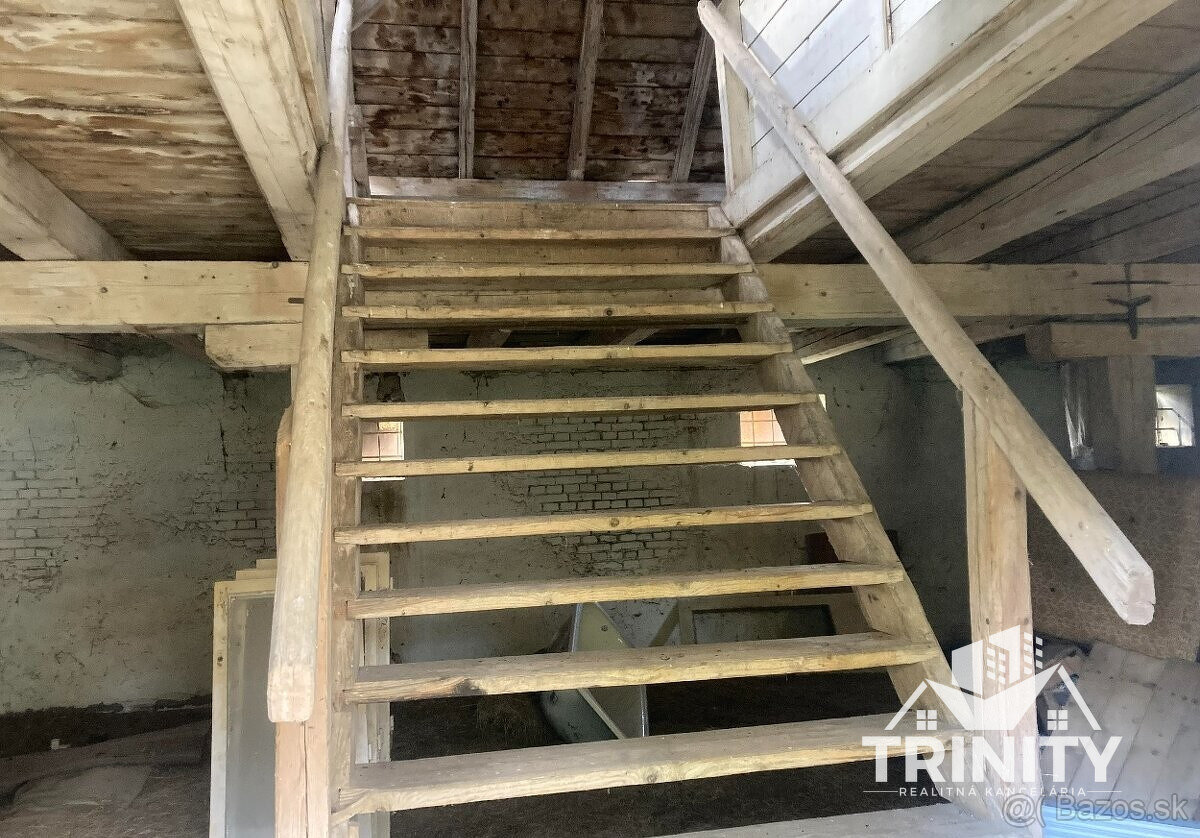 Na predaj orná pôda s hospodárskym skladom pri obci Bardoňov - 6