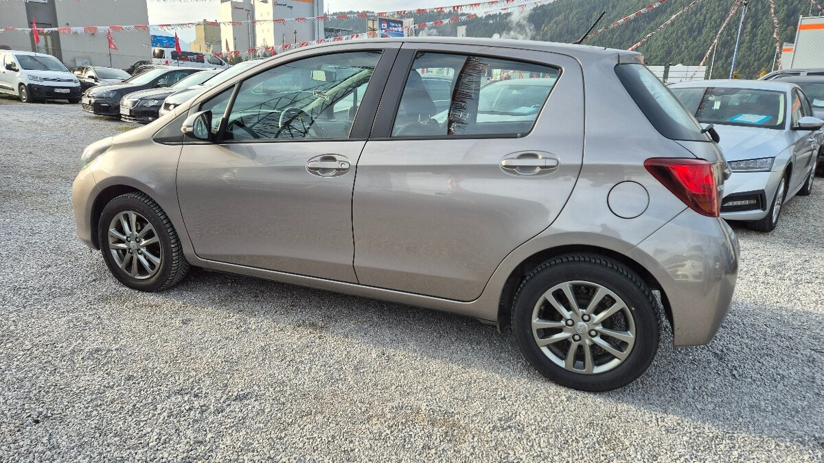 Toyota Yaris 1.33 Dual VVT-i - 6