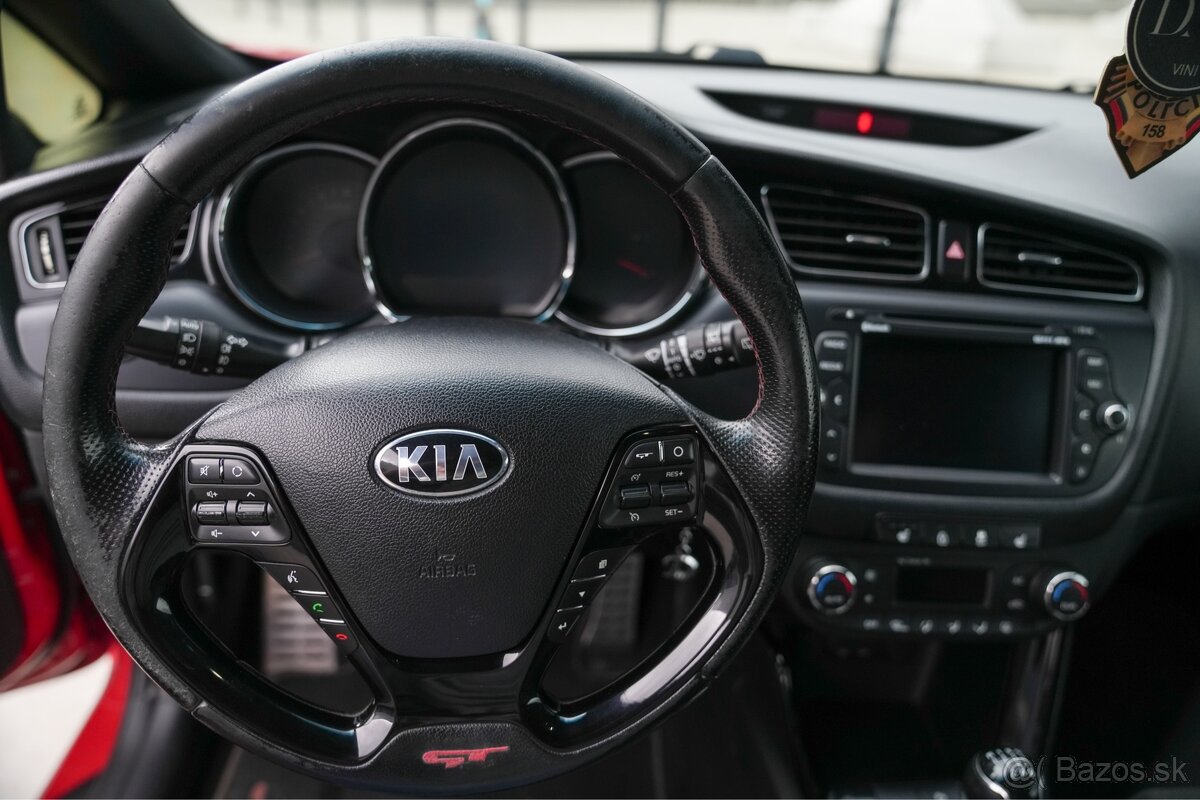 Kia ProCeed GT - 6